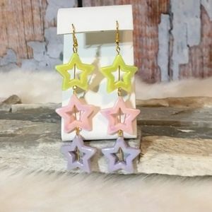 New 80’s inspired plastic pastel stars earrings